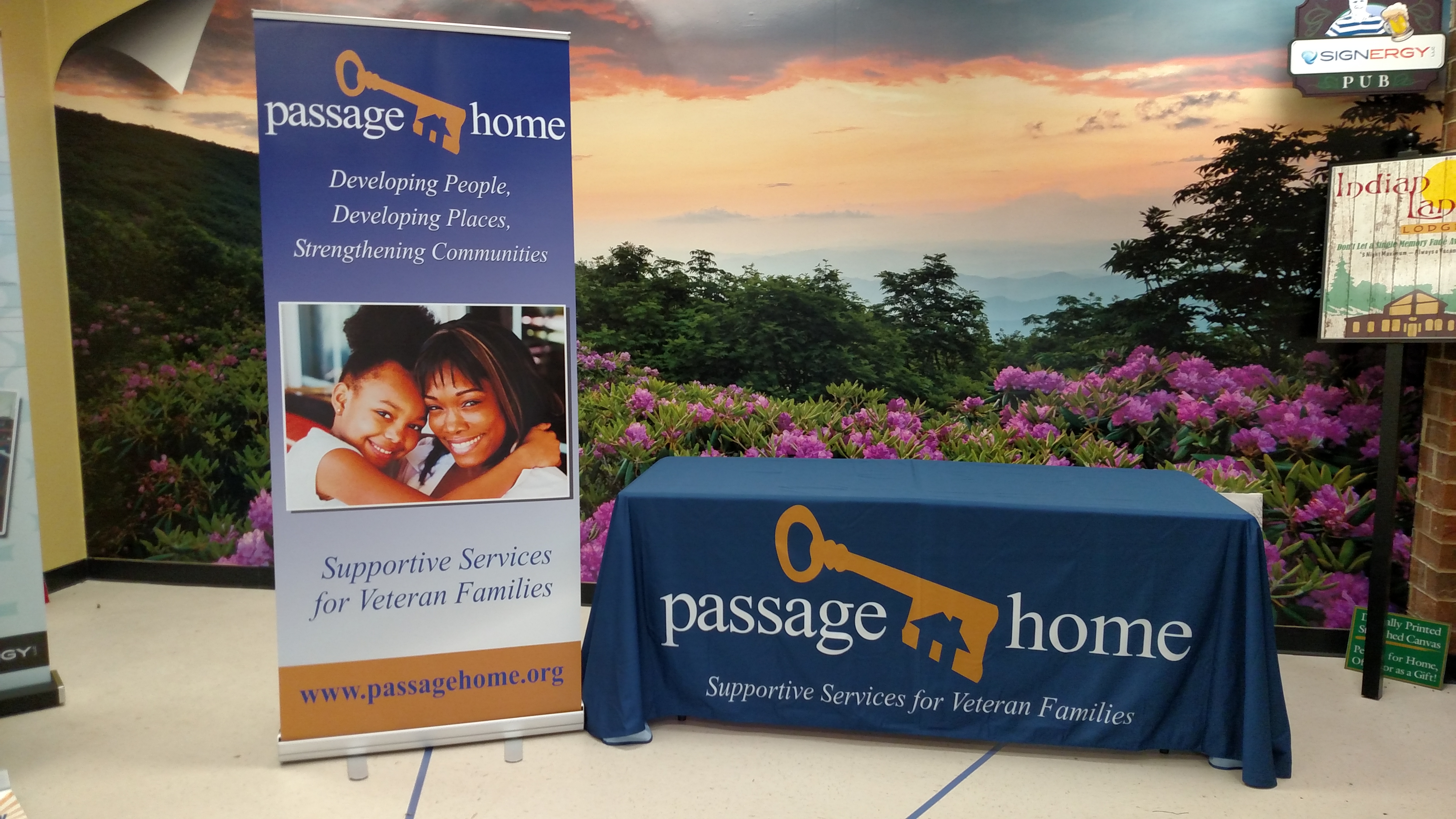 Custom Banners Indoor Banners Outdoor Banners Vinyl Banners In